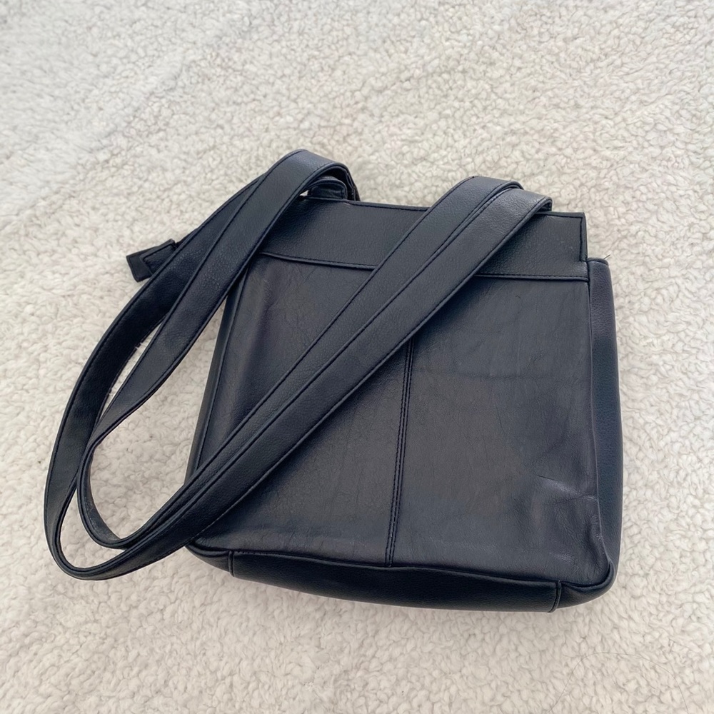 Del Mano Blue Leather Shoulder Bag